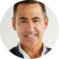 Raúl Ramírez, Global Retail Director